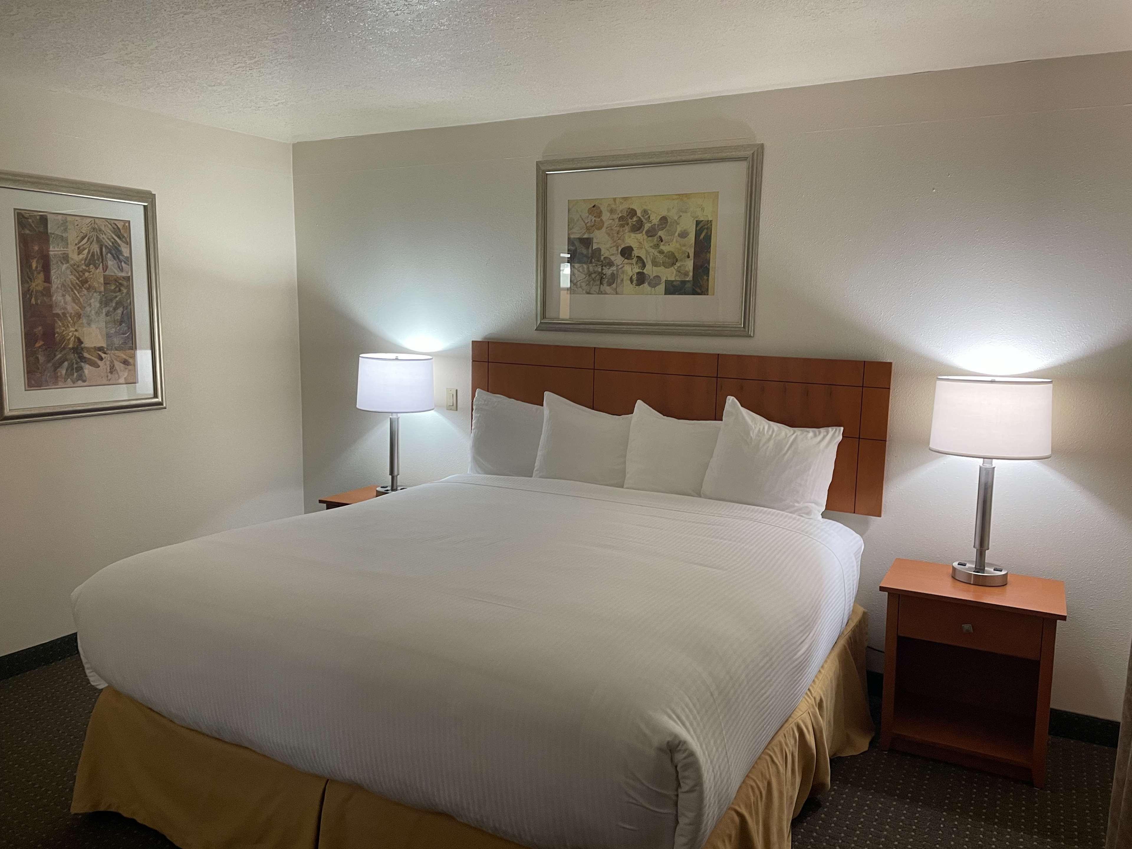 Best Western Socorro Hotel & Suites Екстер'єр фото