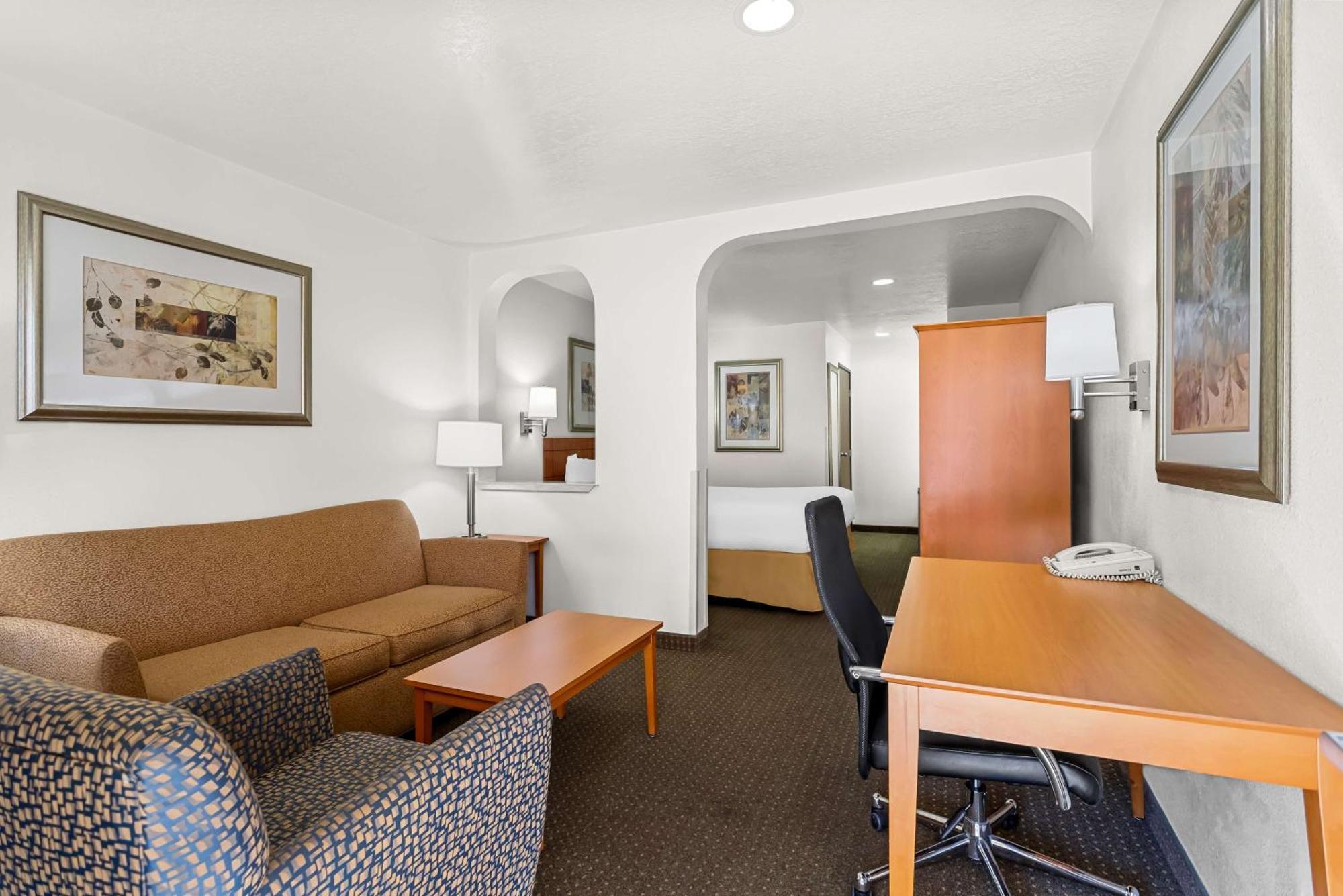 Best Western Socorro Hotel & Suites Екстер'єр фото