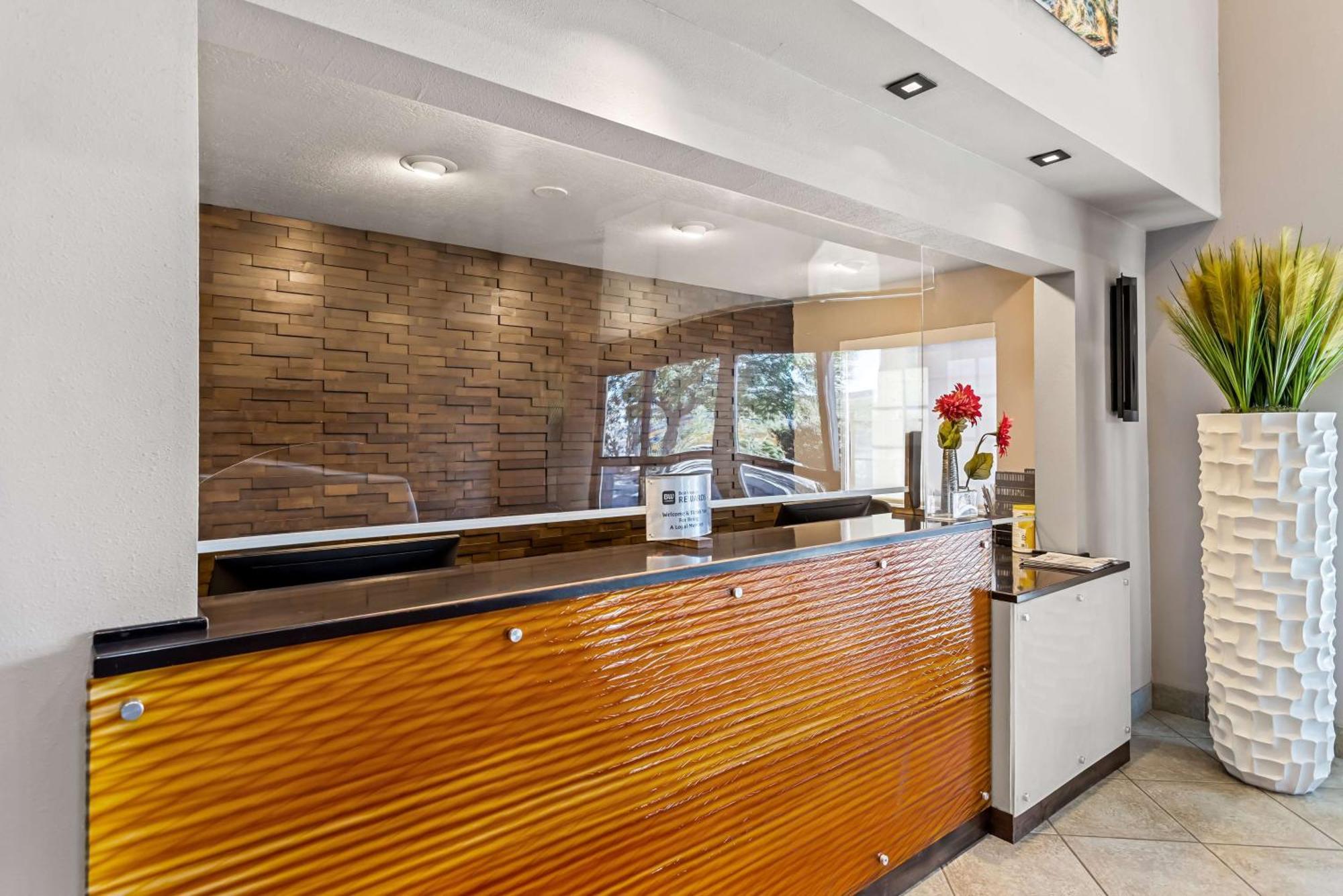 Best Western Socorro Hotel & Suites Екстер'єр фото